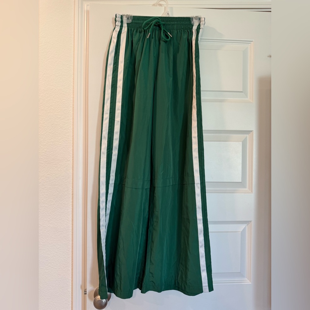 Edikted Green track pants with White Stripes